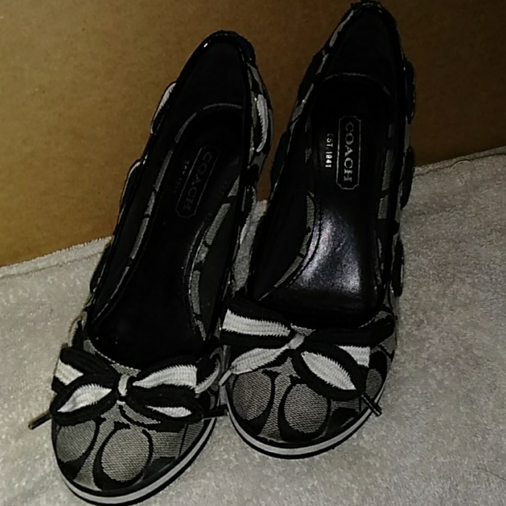 Coach Wedges